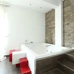 فندق مبيت وإفطار Caos Calmo 3*